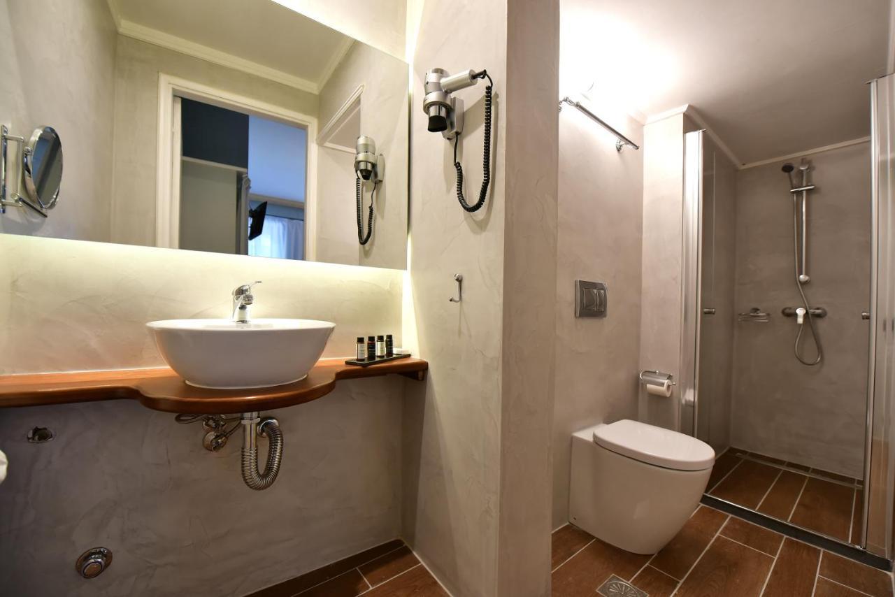Piteoussa Rooms Hydra  Exterior photo